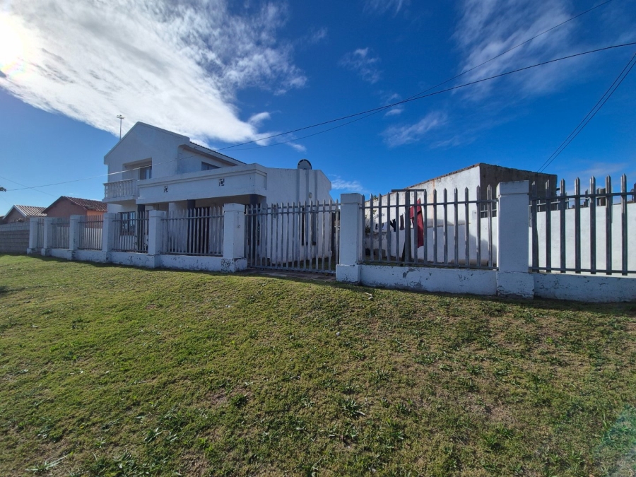 5 Bedroom Property for Sale in Motherwell Eastern Cape